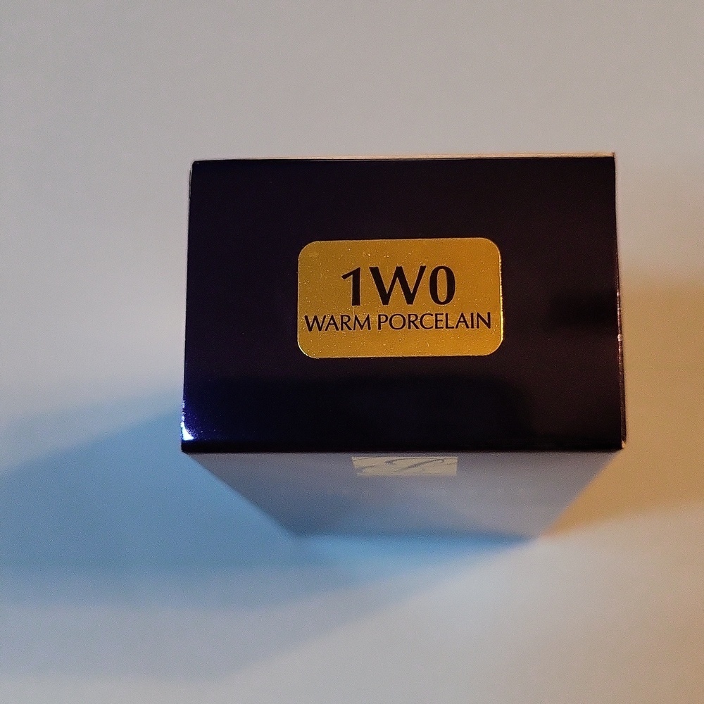 Estee Lauder Double Wear Stay In Place Makeup: Warm Porcelain (1W0), NIB - Picture 10 of 10